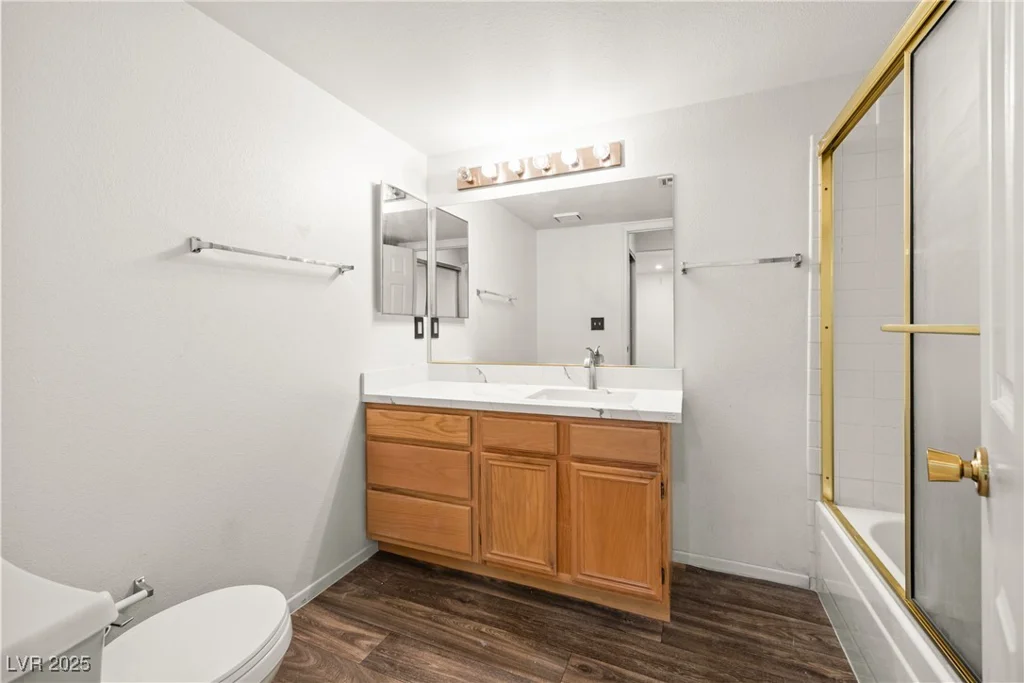 101 Luna, Las Vegas, NV 89145