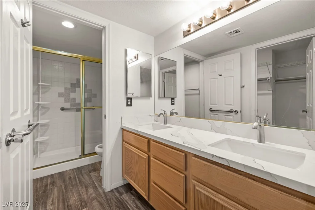 101 Luna, Las Vegas, NV 89145