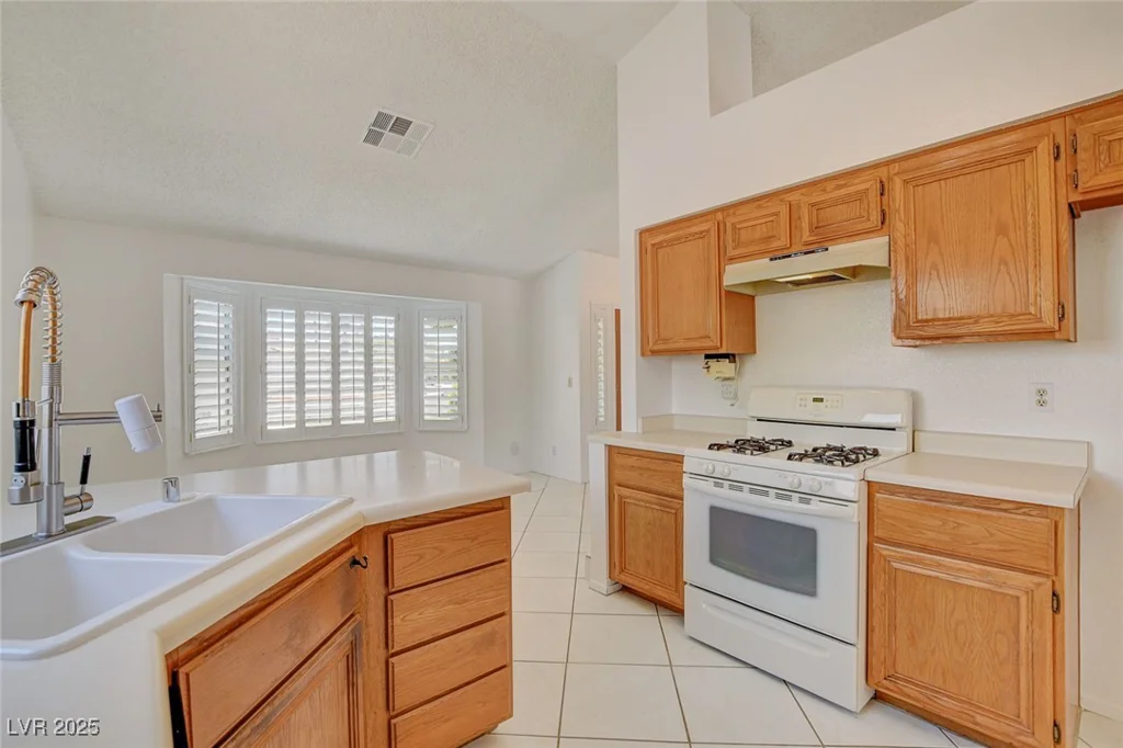 6432 Jean Lee, Las Vegas, NV 89108