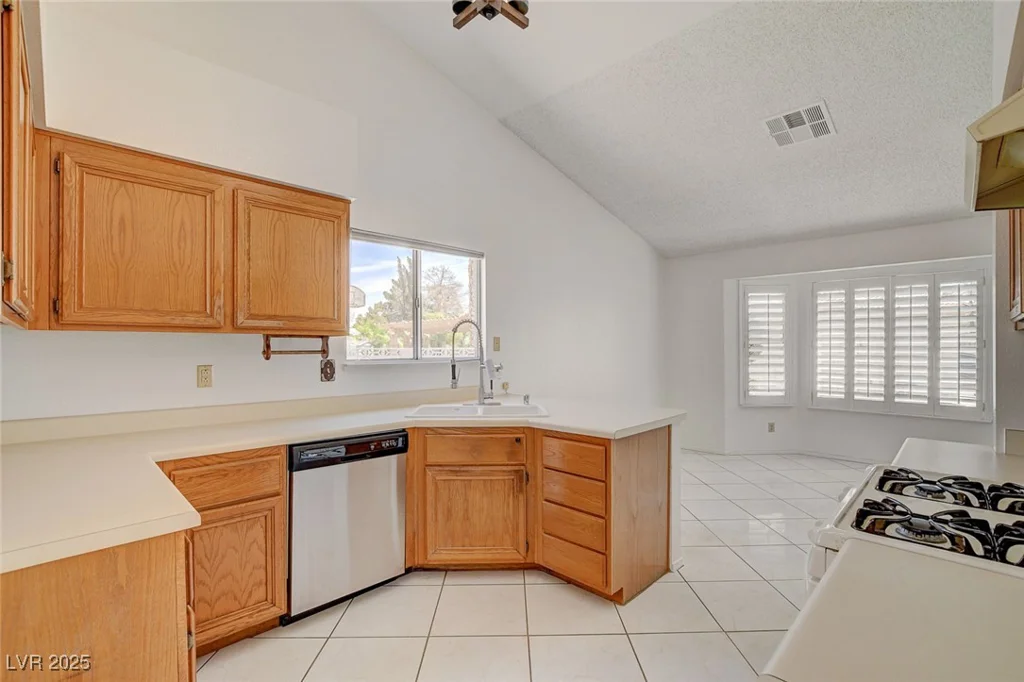 6432 Jean Lee, Las Vegas, NV 89108