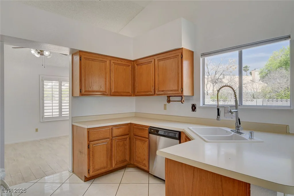 6432 Jean Lee, Las Vegas, NV 89108