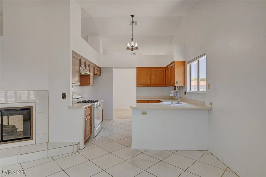 6432 Jean Lee, Las Vegas, NV 89108