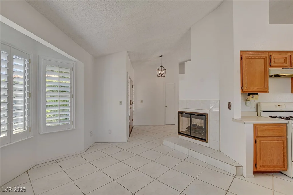 6432 Jean Lee, Las Vegas, NV 89108
