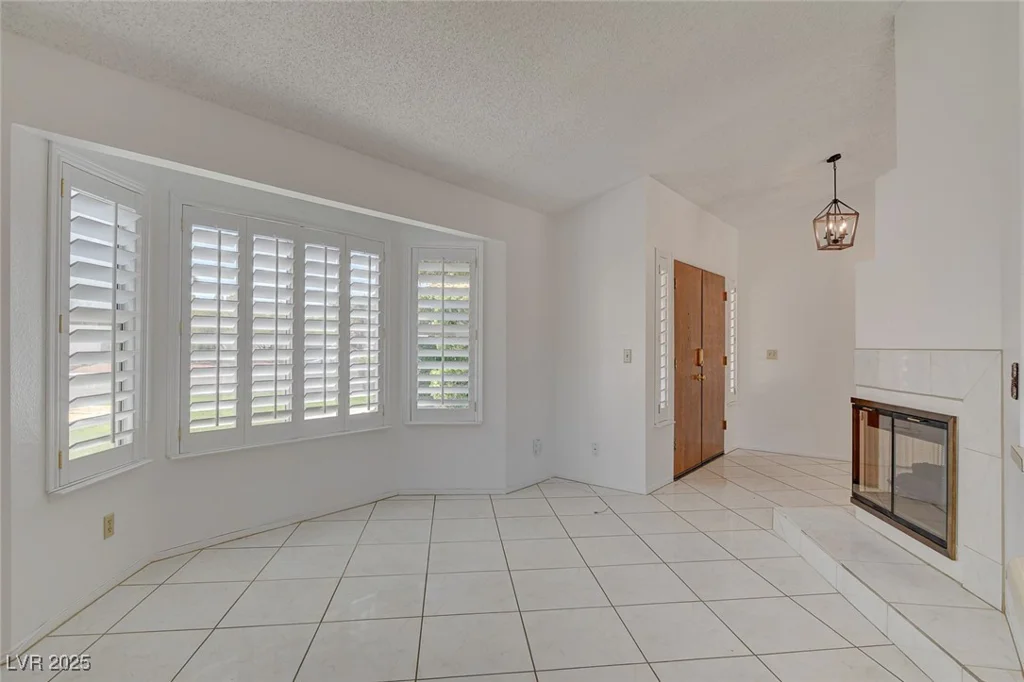 6432 Jean Lee, Las Vegas, NV 89108