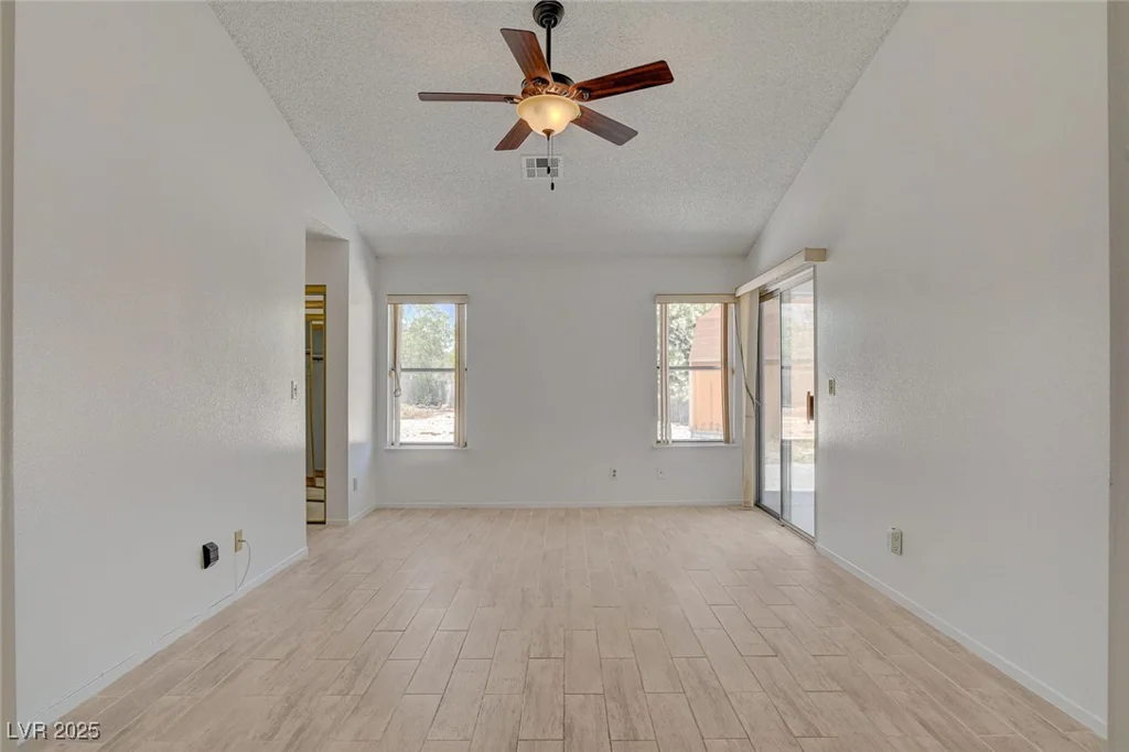 6432 Jean Lee, Las Vegas, NV 89108