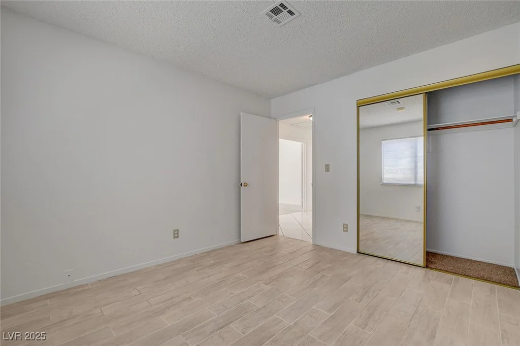 6432 Jean Lee, Las Vegas, NV 89108