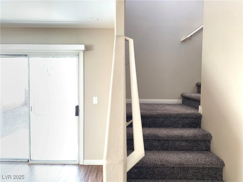 1152 Paradise Desert, Henderson, NV 89002