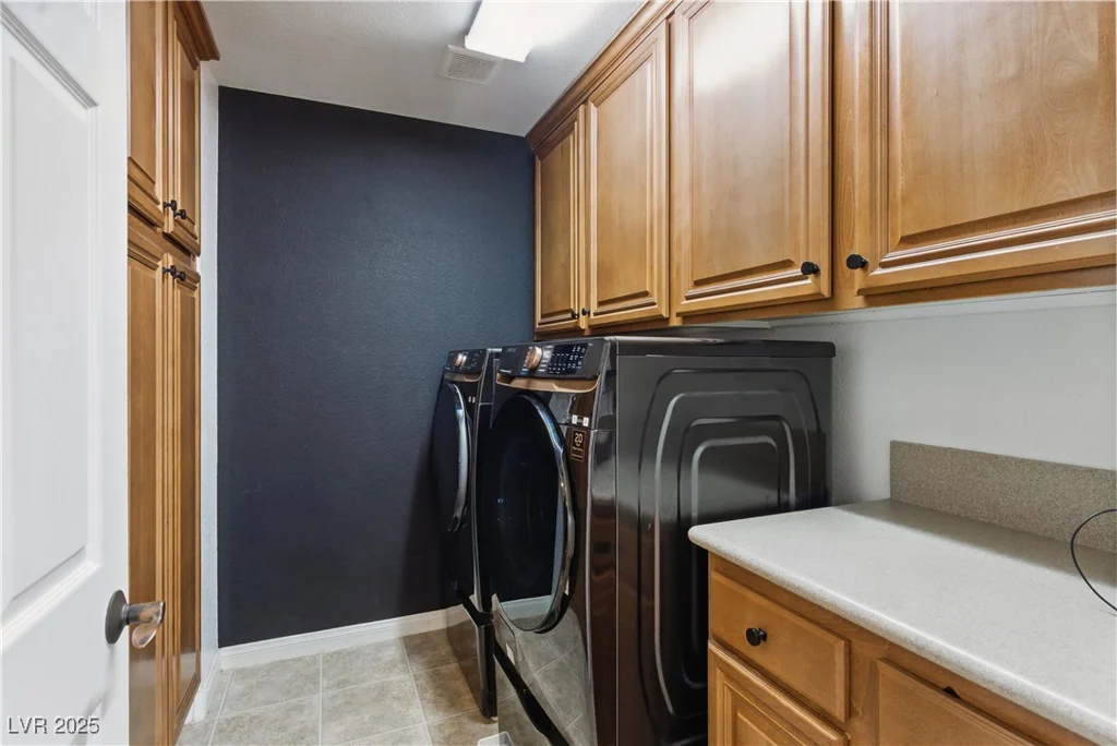 7417 Horizon Rock, Las Vegas, NV 89179