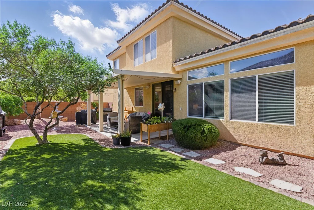 7417 Horizon Rock, Las Vegas, NV 89179