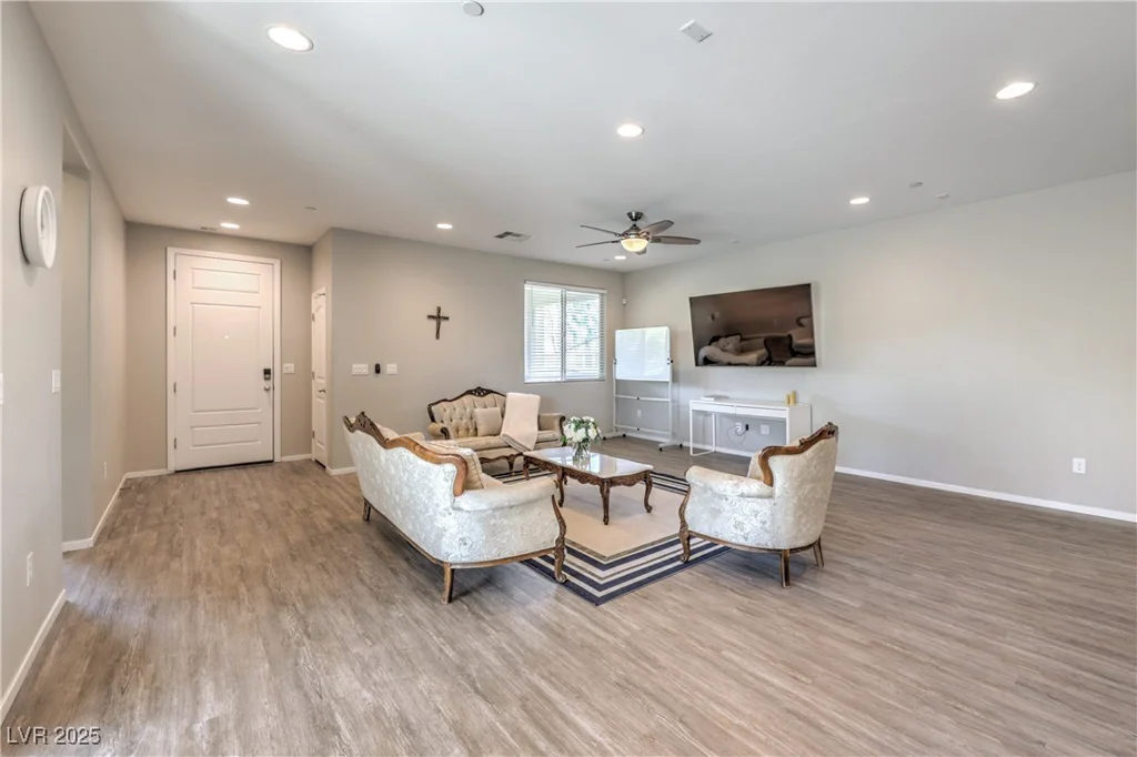 406 Gracious, Henderson, NV 89011