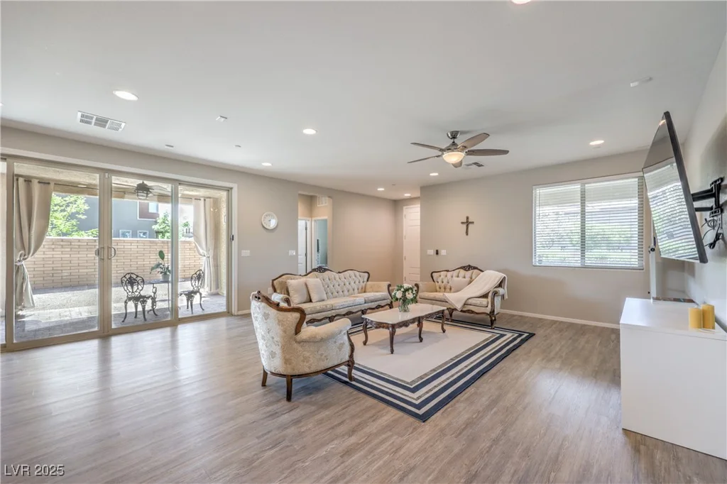 406 Gracious, Henderson, NV 89011