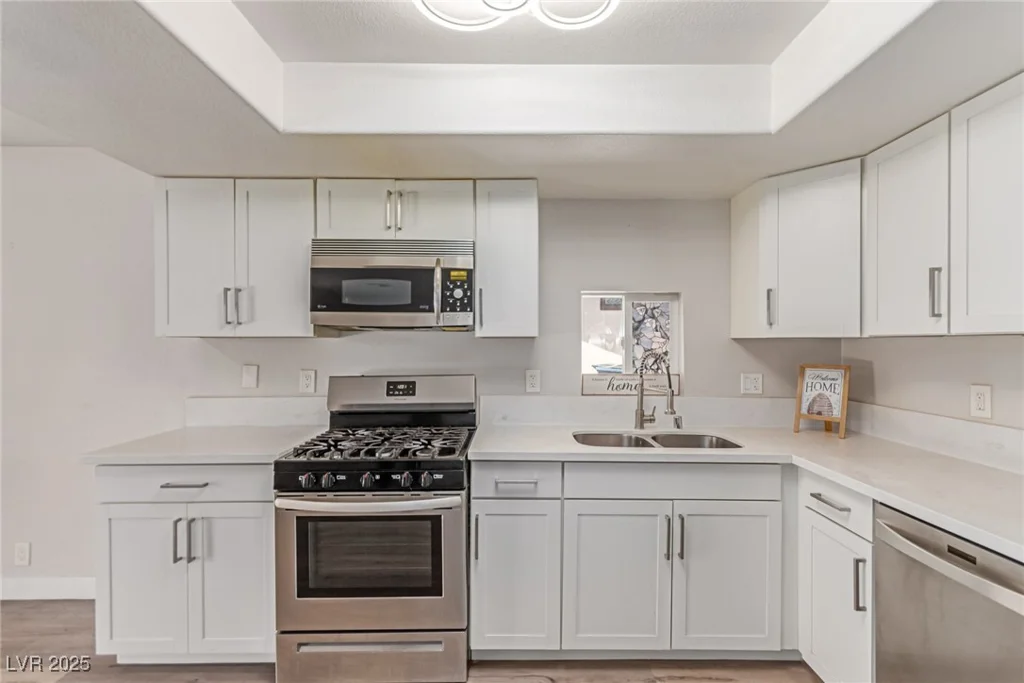 4745 Madrigal, Las Vegas, NV 89122