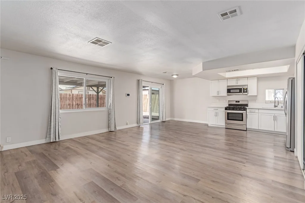 4745 Madrigal, Las Vegas, NV 89122