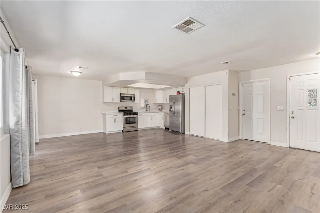 4745 Madrigal, Las Vegas, NV 89122