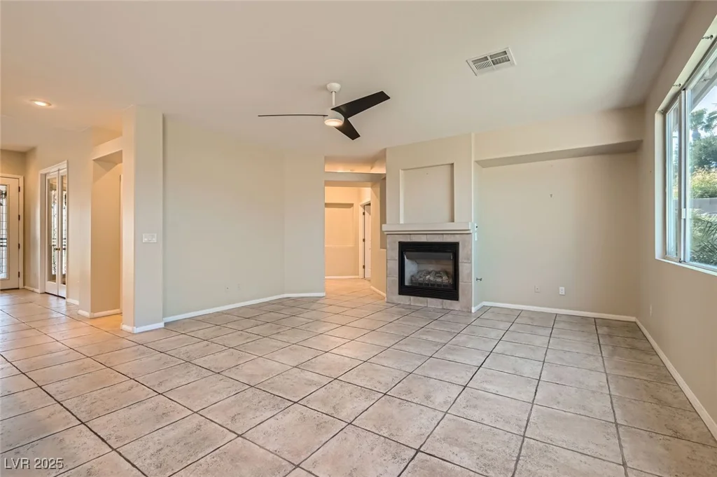 10212 Donald Weese, Las Vegas, NV 89129