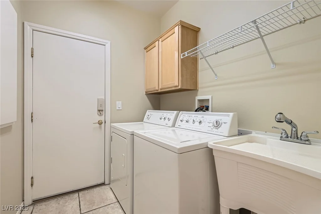 10212 Donald Weese, Las Vegas, NV 89129