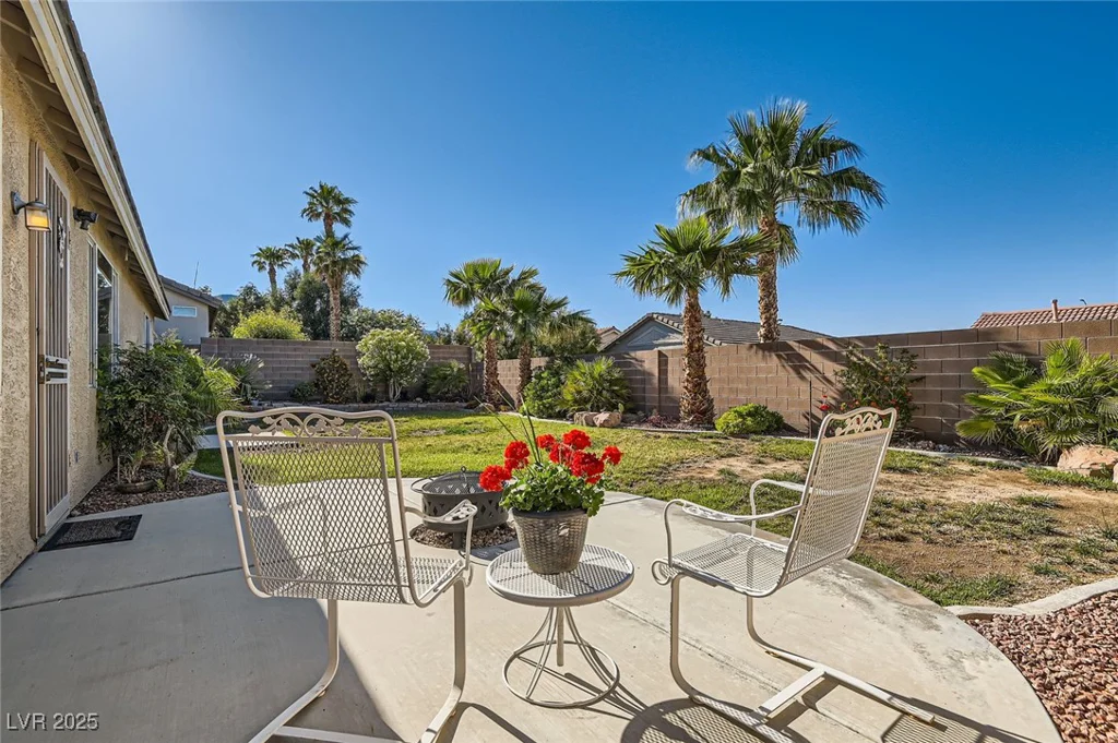 10212 Donald Weese, Las Vegas, NV 89129