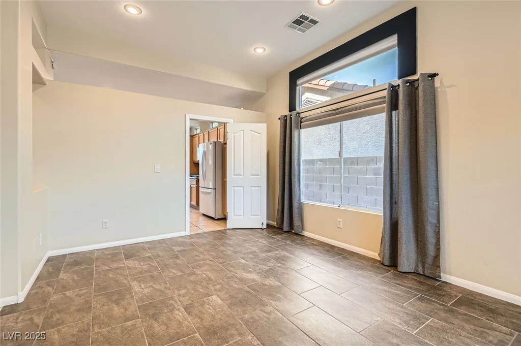 10212 Donald Weese, Las Vegas, NV 89129