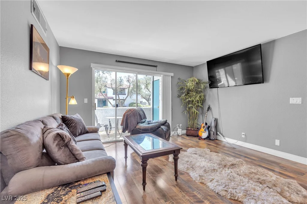 1455 Katie, Las Vegas, NV 89119