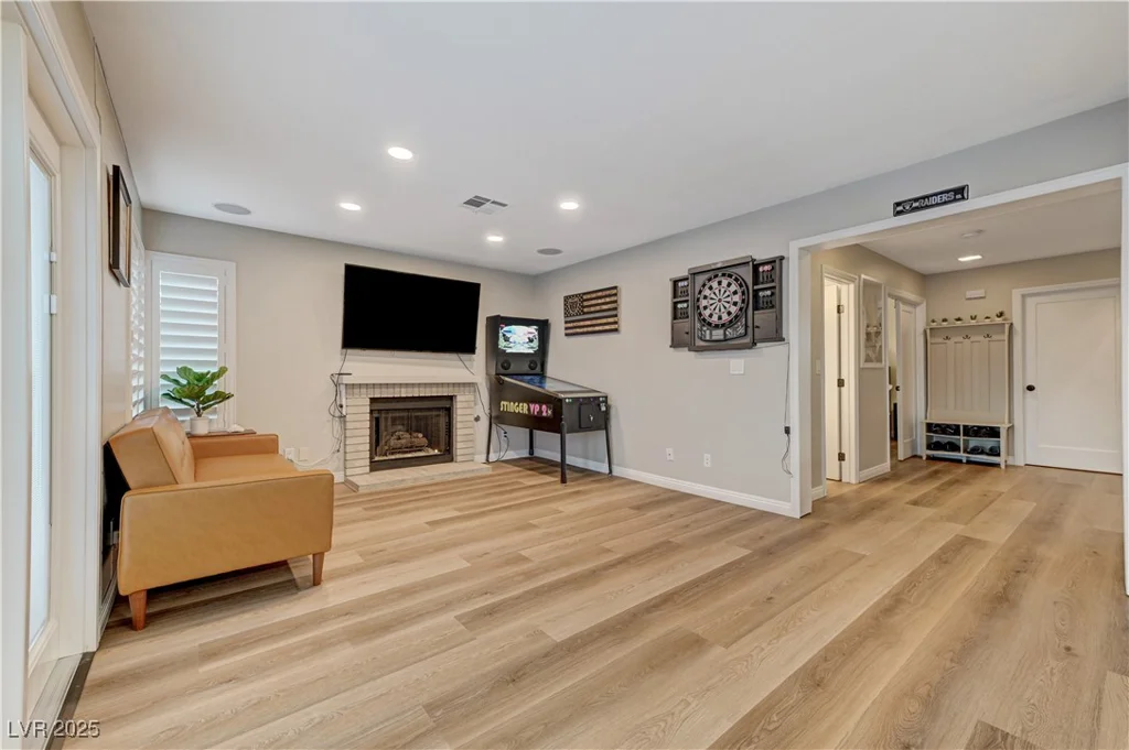 4835 Illustrious, Las Vegas, NV 89147