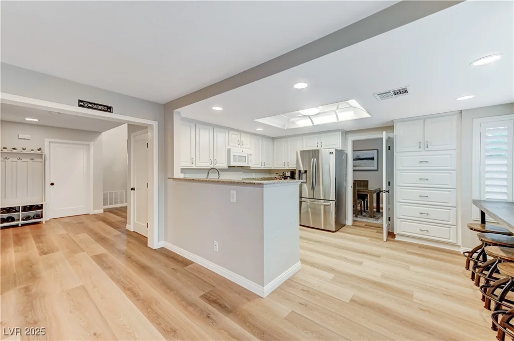 4835 Illustrious, Las Vegas, NV 89147