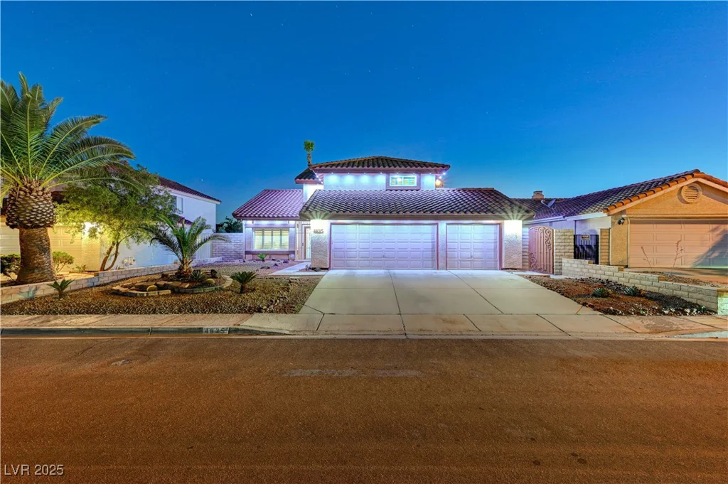 4835 Illustrious, Las Vegas, NV 89147