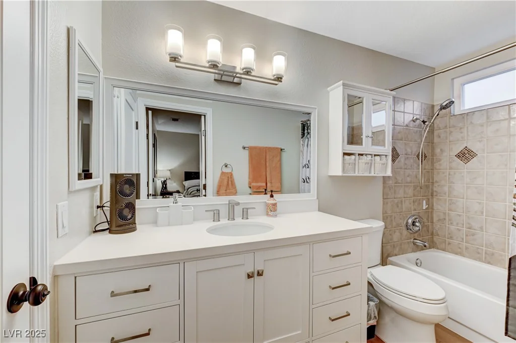 4835 Illustrious, Las Vegas, NV 89147