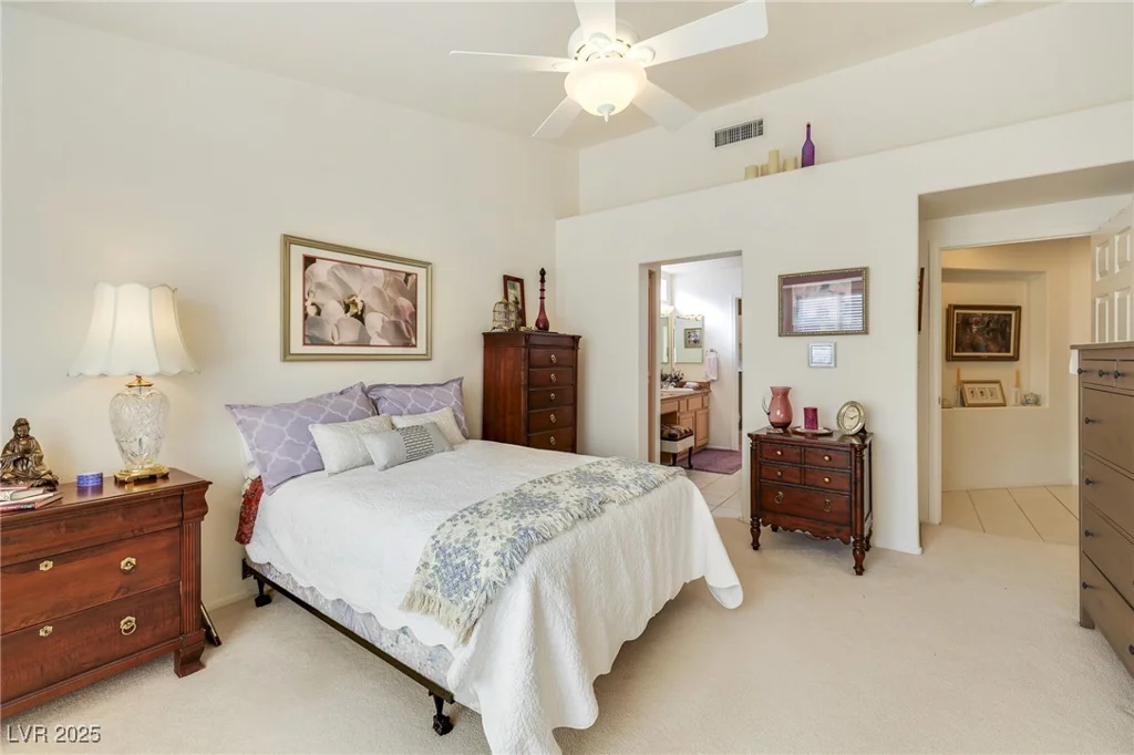 9921 Woodhouse, Las Vegas, NV 89134