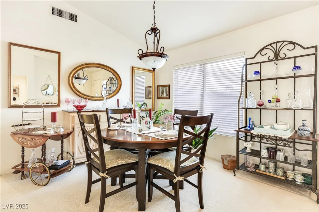 9921 Woodhouse, Las Vegas, NV 89134