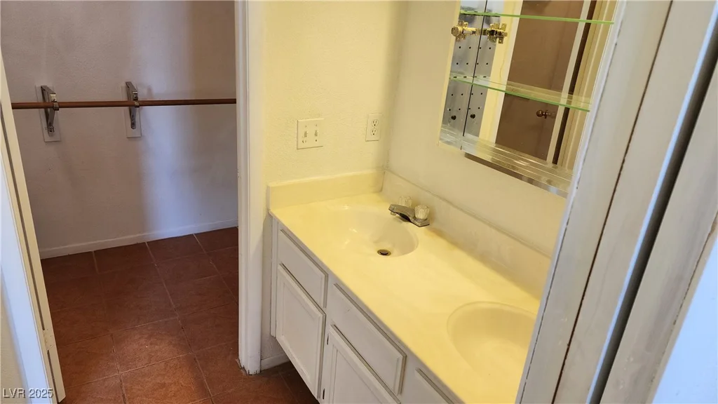 4285 El Como, Las Vegas, NV 89121