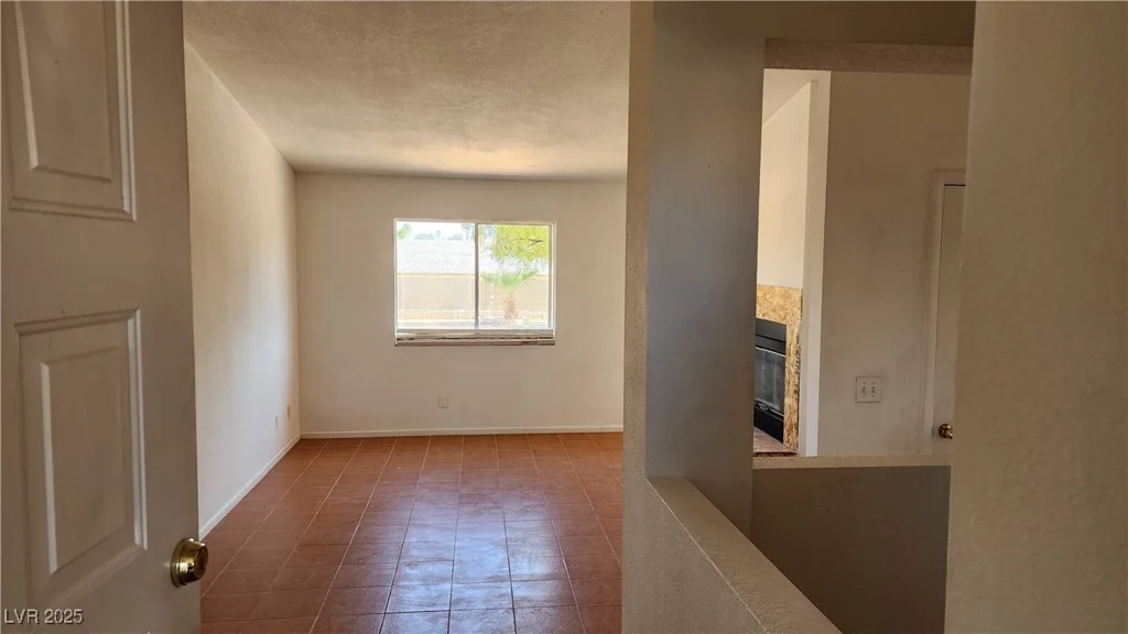 4285 El Como, Las Vegas, NV 89121
