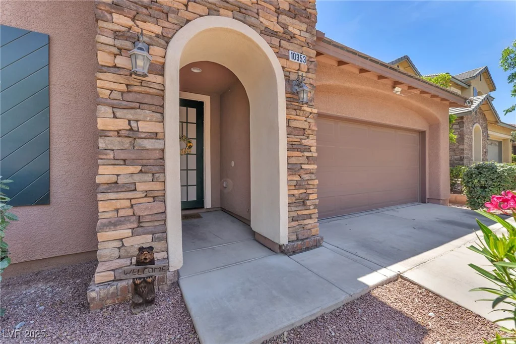 10353 Settlers Run, Las Vegas, NV 89166