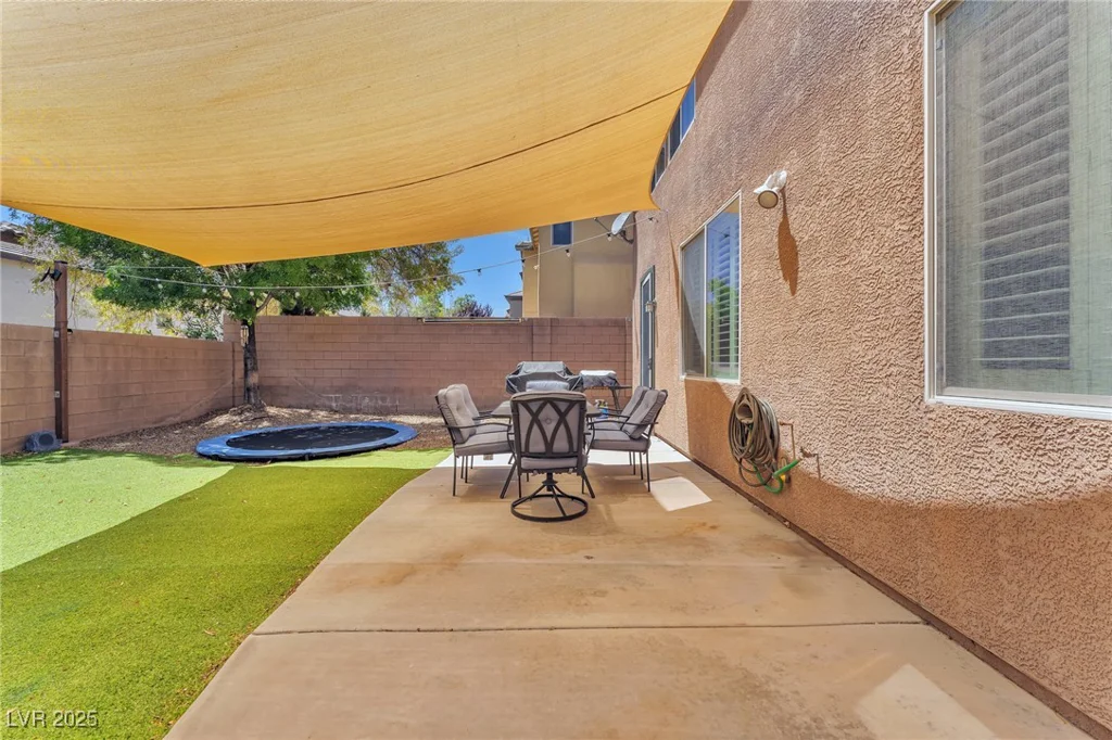 10353 Settlers Run, Las Vegas, NV 89166