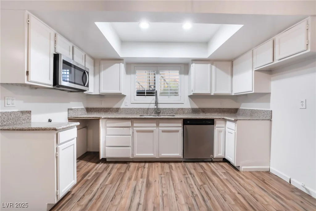 6711 Charleston, Las Vegas, NV 89146