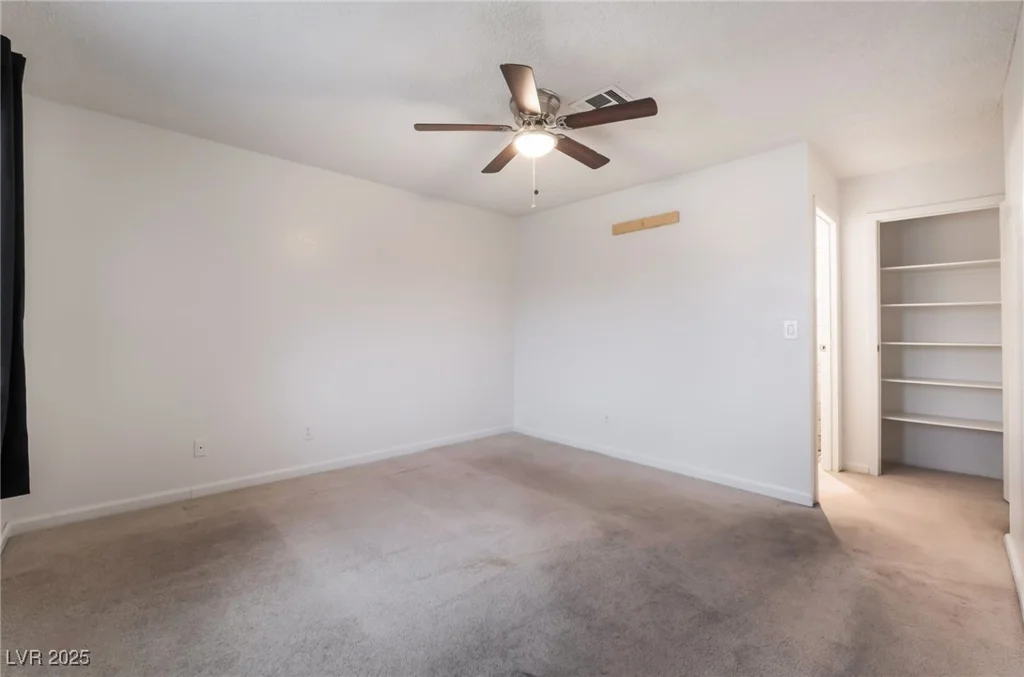 6711 Charleston, Las Vegas, NV 89146