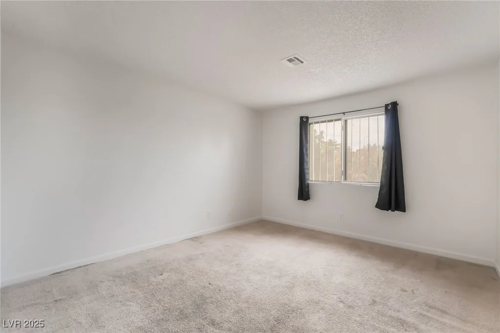 6711 Charleston, Las Vegas, NV 89146