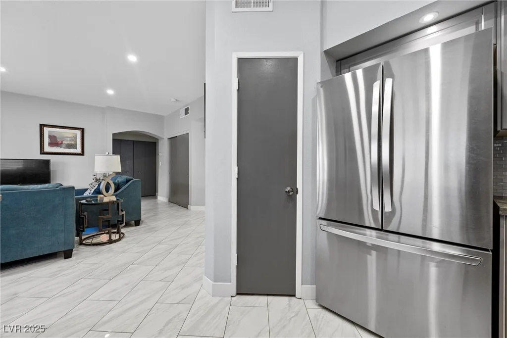 4821 Black Bear, Las Vegas, NV 89149