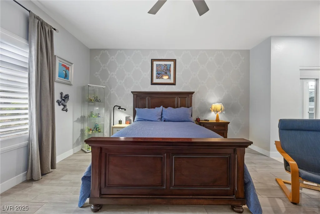4821 Black Bear, Las Vegas, NV 89149