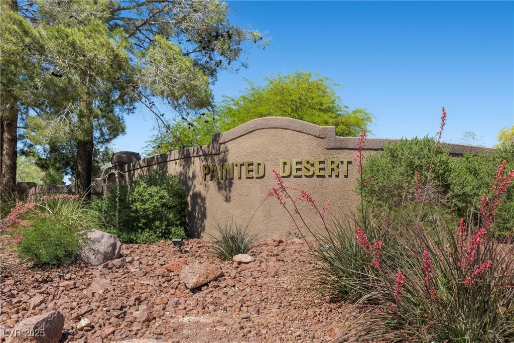 4821 Black Bear, Las Vegas, NV 89149