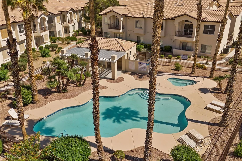 4821 Black Bear, Las Vegas, NV 89149