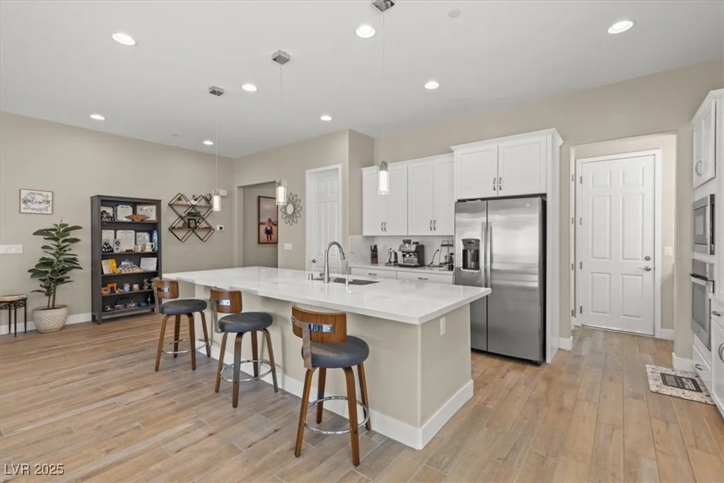10972 Nicholas Jay, Las Vegas, NV 89166