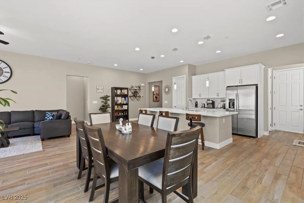 10972 Nicholas Jay, Las Vegas, NV 89166