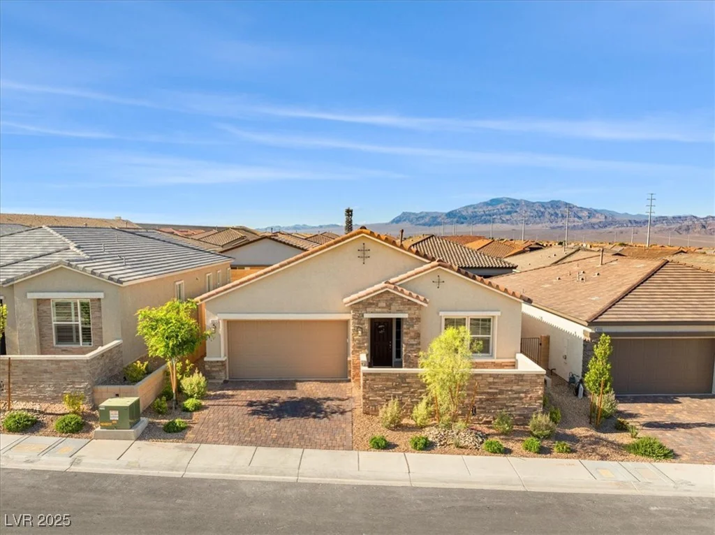 10972 Nicholas Jay, Las Vegas, NV 89166