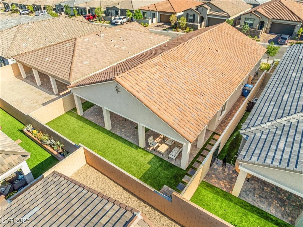10972 Nicholas Jay, Las Vegas, NV 89166