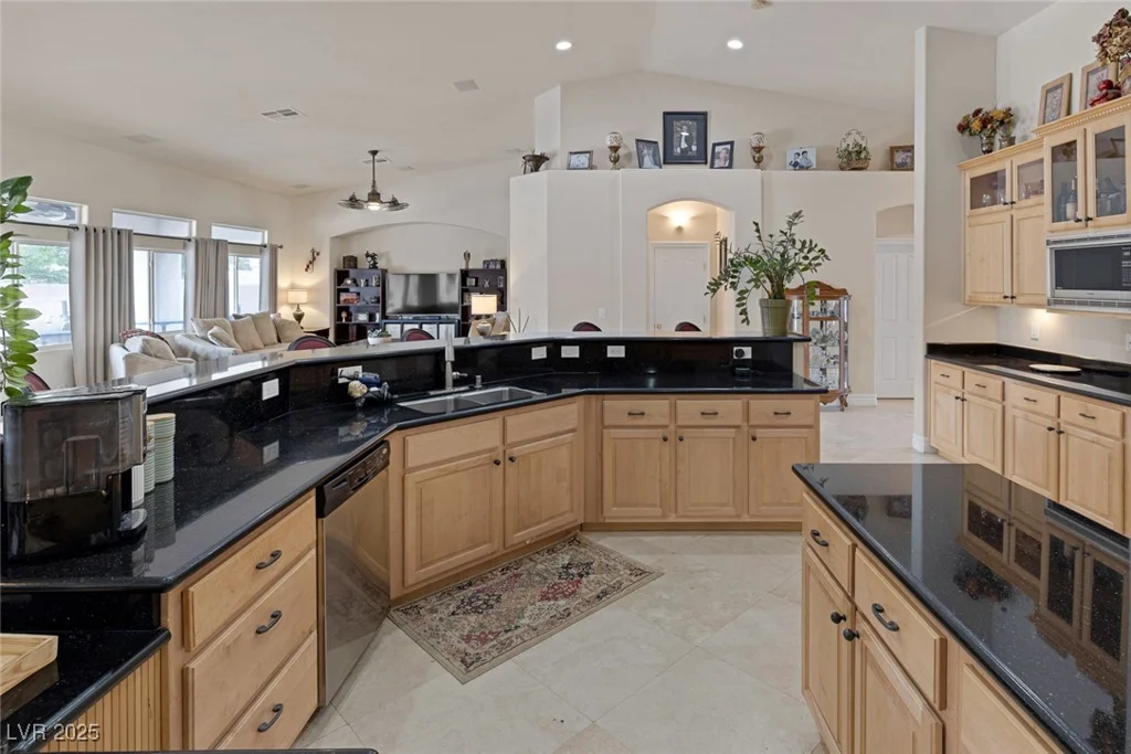8356 Shady Lady, Las Vegas, NV 89131