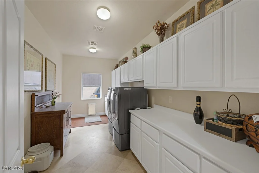 8356 Shady Lady, Las Vegas, NV 89131