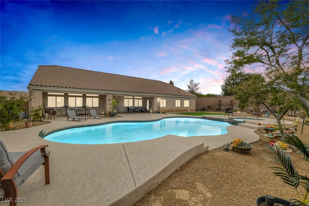 8356 Shady Lady, Las Vegas, NV 89131