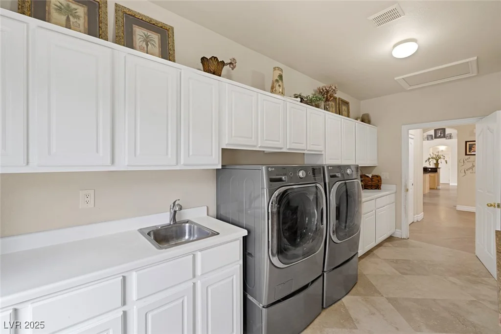 8356 Shady Lady, Las Vegas, NV 89131