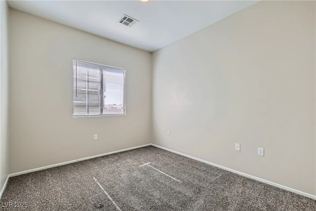 5915 Nuevo Leon, North Las Vegas, NV 89031