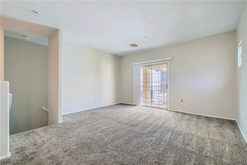 5915 Nuevo Leon, North Las Vegas, NV 89031